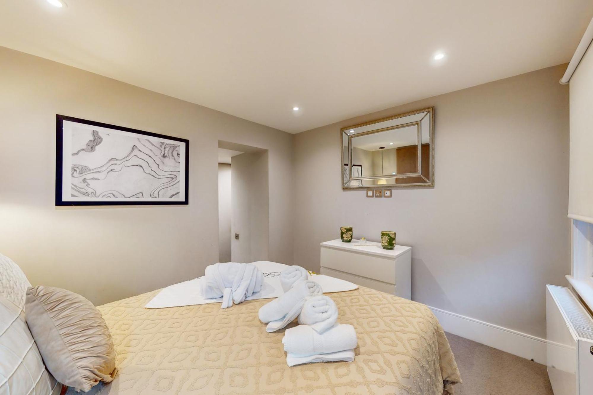 Park Lane Marylebone Apartment London